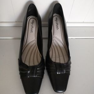 NEW Easy Street Fabulous Pumps Black SHOES SLIP ON